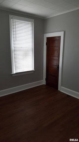 2050 BROADWAY Street, Quincy, IL 62301