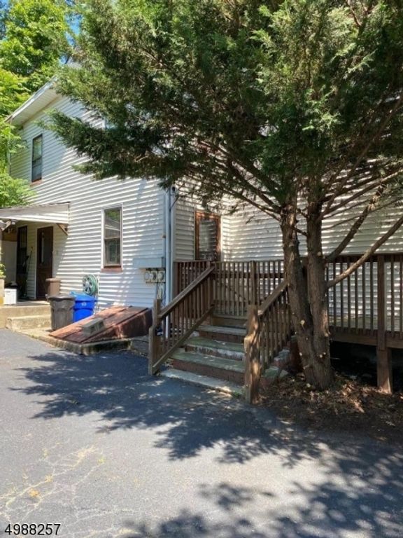1025 Ringwood Ave, Wanaque Boro, NJ 07420 — exterior
