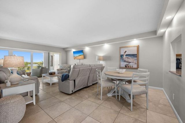 600 SUTTON PLACE B302, Longboat Key, FL 34228