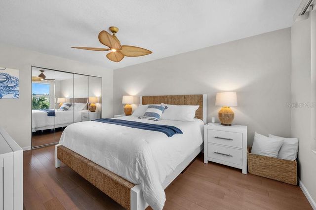 600 SUTTON PLACE B302, Longboat Key, FL 34228