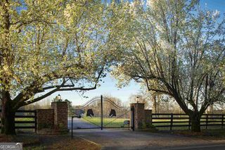 364 Country Club Road, Newnan, GA 30263