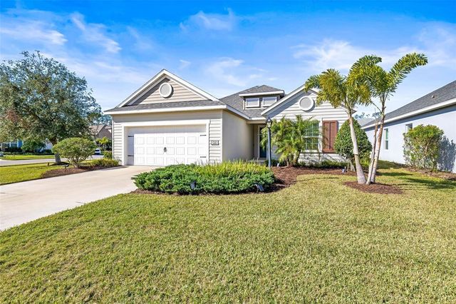 7521 RIDGELAKE CIRCLE, Bradenton, FL 34203