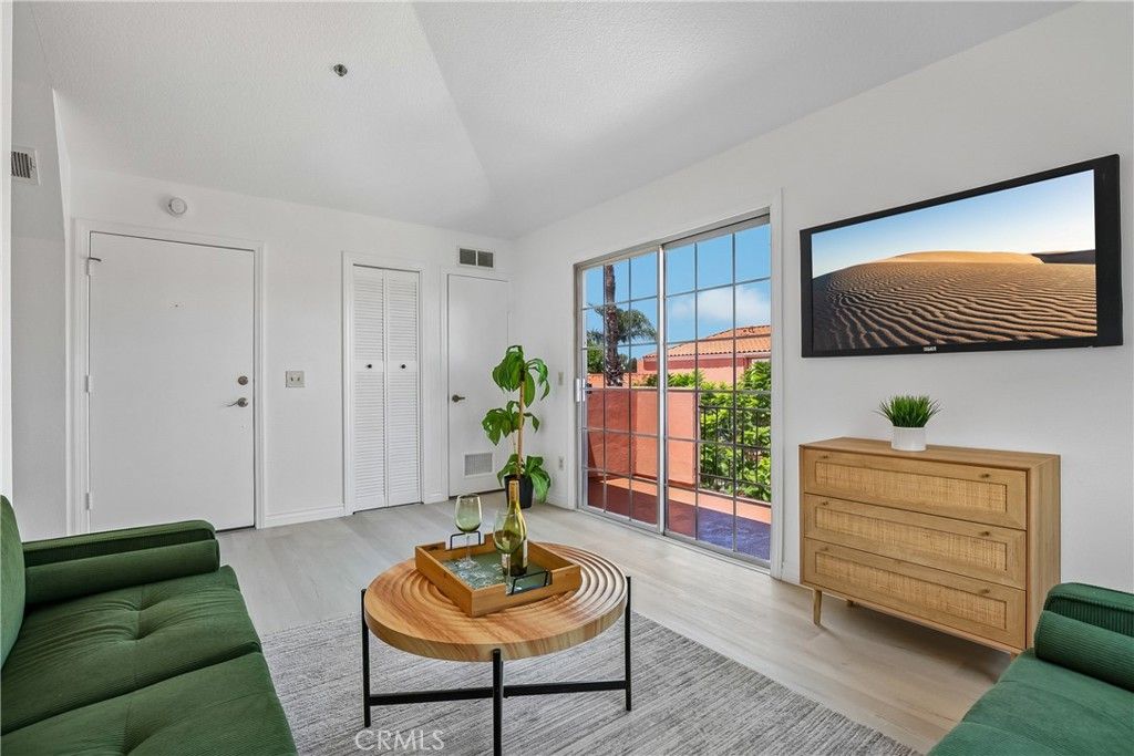 409 Utica A11, Huntington Beach, CA 92648 — photo 3