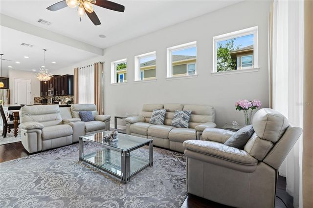 8268 BELLOW STREET, Orlando, FL 32827