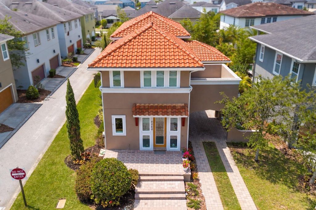 8268 BELLOW STREET, Orlando, FL 32827