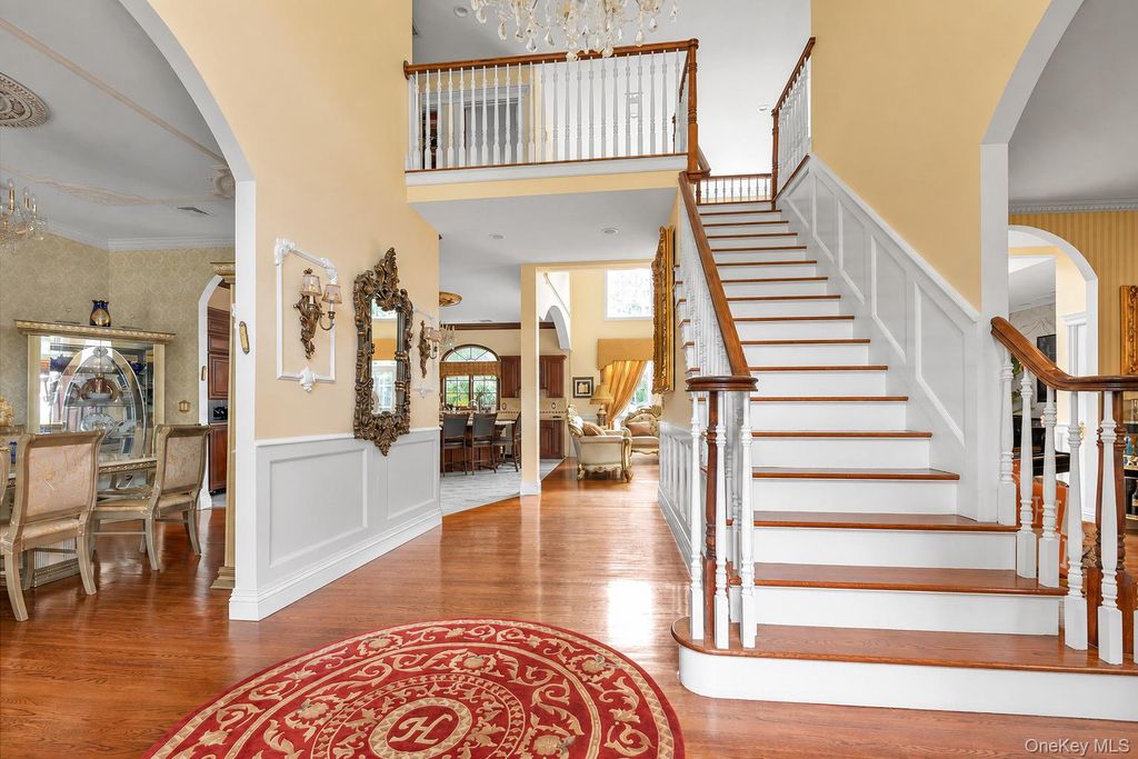 65 Threepence Drive, Melville, NY 11747 — photo 2