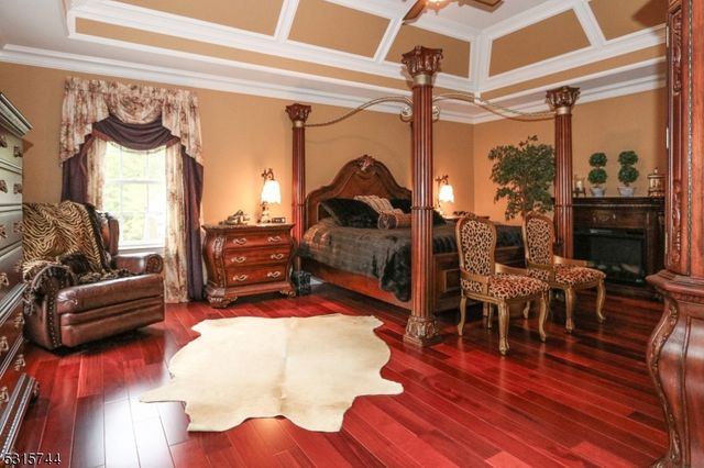 8 Pineview Ln, Boonton Twp., NJ 07005