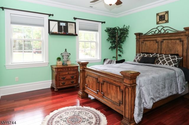 8 Pineview Ln, Boonton Twp., NJ 07005