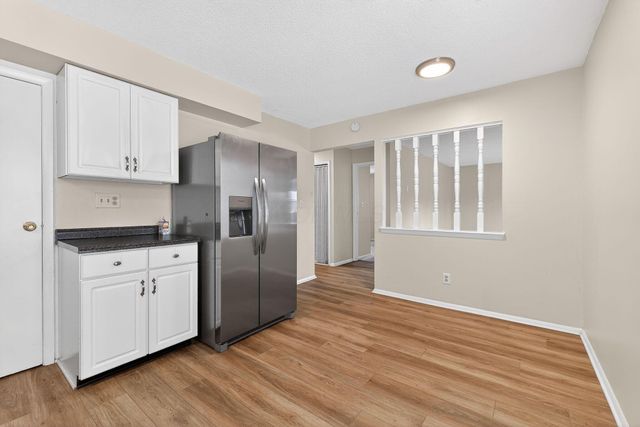 5882 Starcrest Drive, Galloway, OH 43119