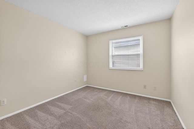 5882 Starcrest Drive, Galloway, OH 43119