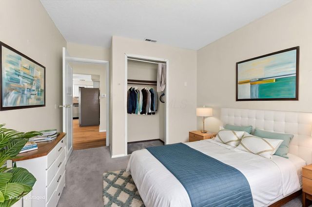 5882 Starcrest Drive, Galloway, OH 43119