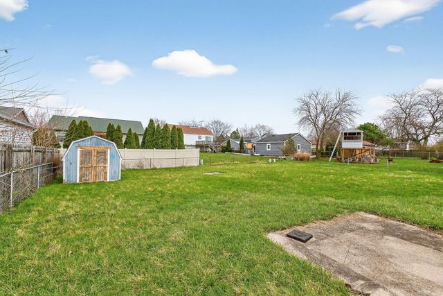 5882 Starcrest Drive, Galloway, OH 43119