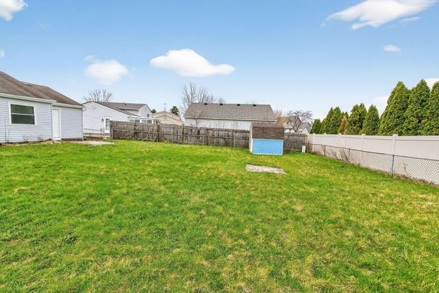 5882 Starcrest Drive, Galloway, OH 43119