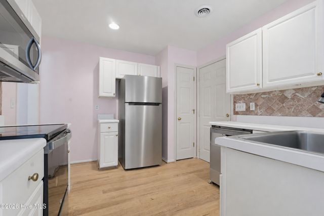 6306 Iverstone Court, Wilmington, NC 28409