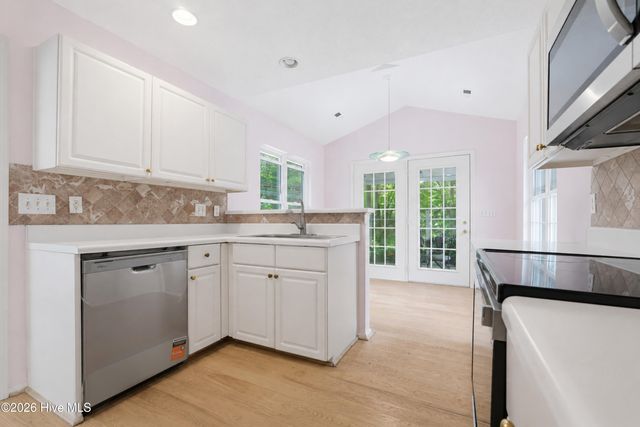 6306 Iverstone Court, Wilmington, NC 28409