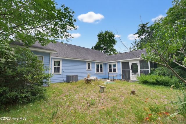 6306 Iverstone Court, Wilmington, NC 28409