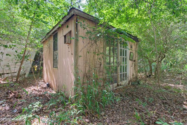 6306 Iverstone Court, Wilmington, NC 28409