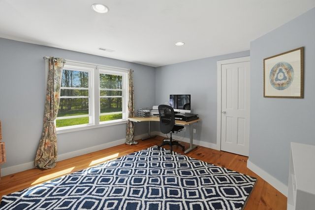 55 Concord St, Holliston, MA 01746