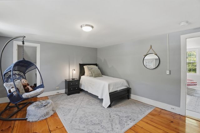 55 Concord St, Holliston, MA 01746