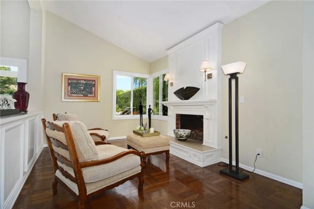 3861 Braewood Court, Tarzana, CA 91356