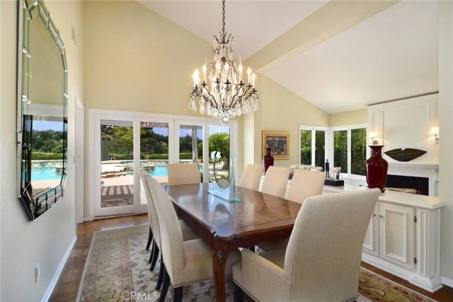 3861 Braewood Court, Tarzana, CA 91356