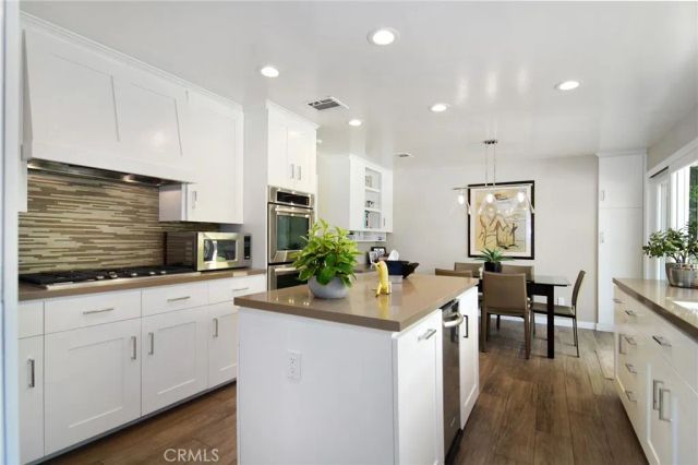 3861 Braewood Court, Tarzana, CA 91356