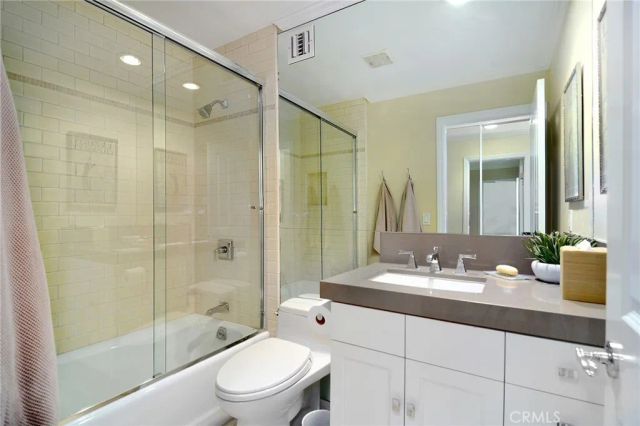 3861 Braewood Court, Tarzana, CA 91356