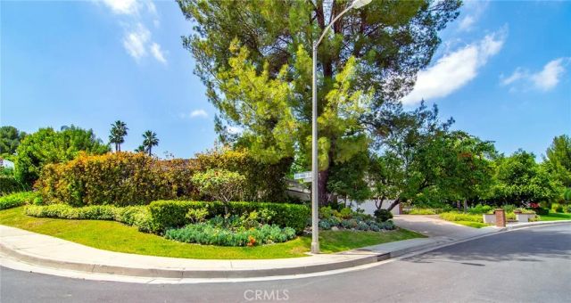 3861 Braewood Court, Tarzana, CA 91356