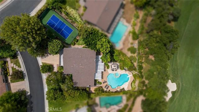 3861 Braewood Court, Tarzana, CA 91356