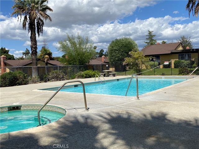 1255 S Buena Vista, Hemet, CA 92543