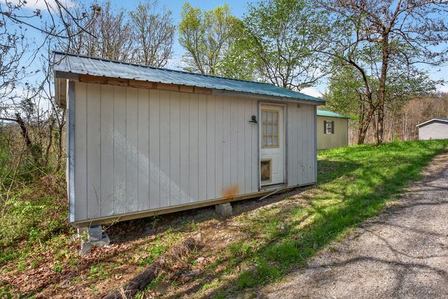 2030 Industrial Dr, Monterey, TN 38574
