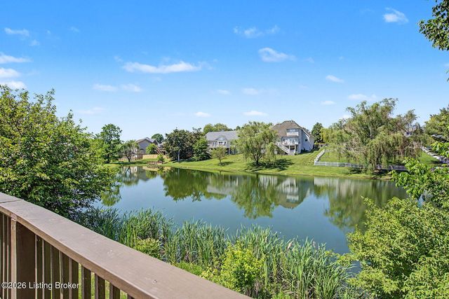 412 Buckman Station Ct, Simpsonville, KY 40067