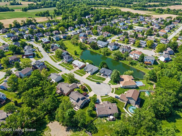 412 Buckman Station Ct, Simpsonville, KY 40067
