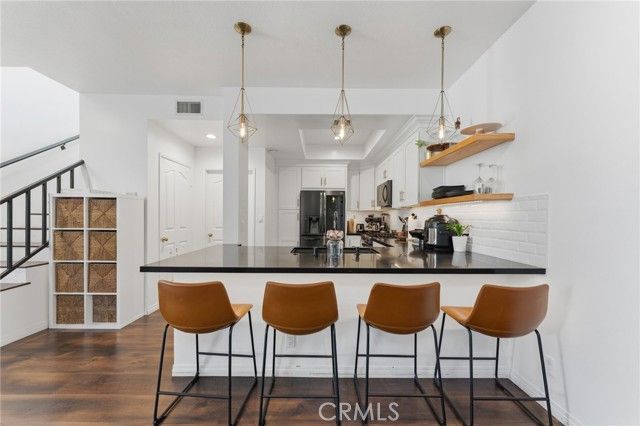 7321 Vassar, Canoga Park (los Angeles), CA 91303