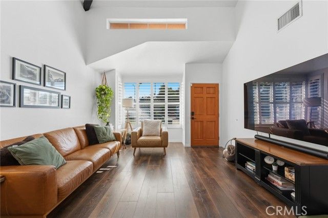 7321 Vassar, Canoga Park (los Angeles), CA 91303