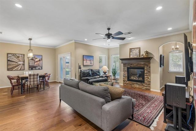 10227 Kingston Way, Oklahoma City, OK 73120