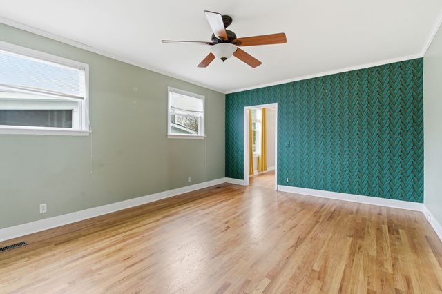 904 Lawrence St, Old Hickory, TN 37138