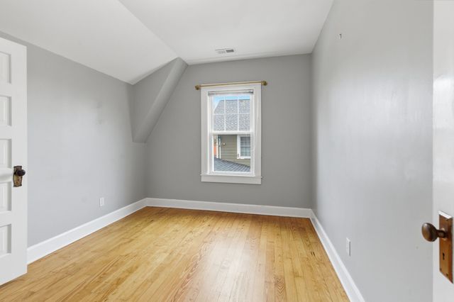 904 Lawrence St, Old Hickory, TN 37138