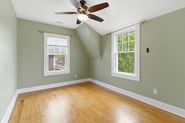 904 Lawrence St, Old Hickory, TN 37138