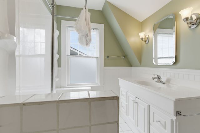 904 Lawrence St, Old Hickory, TN 37138