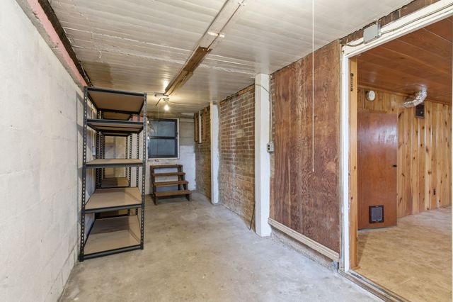 904 Lawrence St, Old Hickory, TN 37138