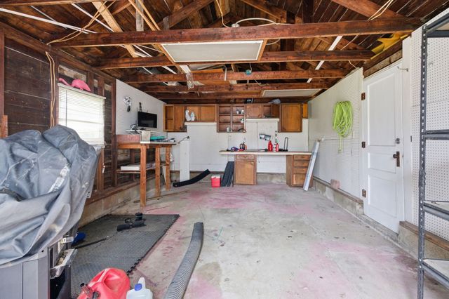 904 Lawrence St, Old Hickory, TN 37138