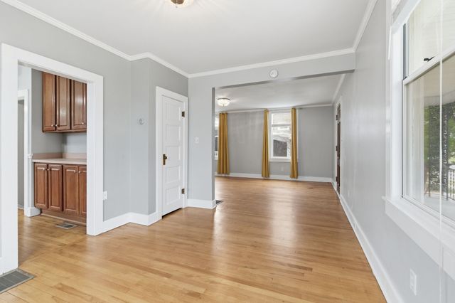 904 Lawrence St, Old Hickory, TN 37138