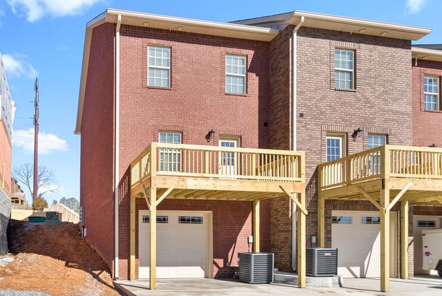 500 Peachers Mill Rd Unit A4, Clarksville, TN 37042
