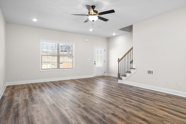500 Peachers Mill Rd Unit A4, Clarksville, TN 37042