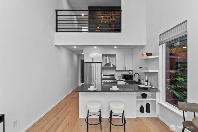 2612 E Yesler Way, Seattle, WA 98122