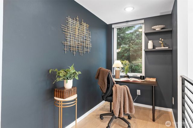 2612 E Yesler Way, Seattle, WA 98122