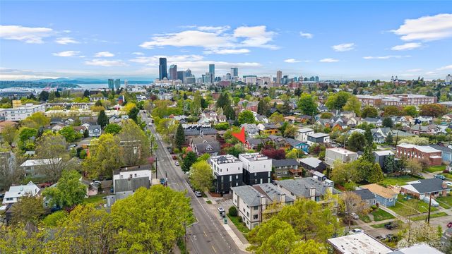 2612 E Yesler Way, Seattle, WA 98122