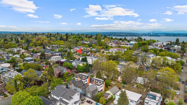 2612 E Yesler Way, Seattle, WA 98122