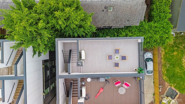 2612 E Yesler Way, Seattle, WA 98122